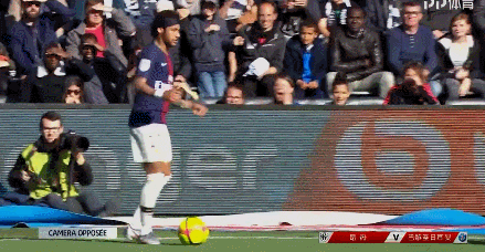 足球俱乐部战术调整最新动态