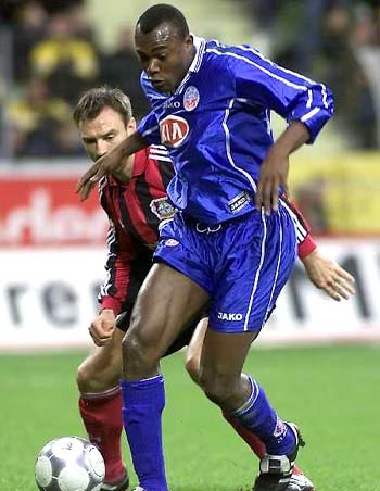 摩根士丹利上调行业评级